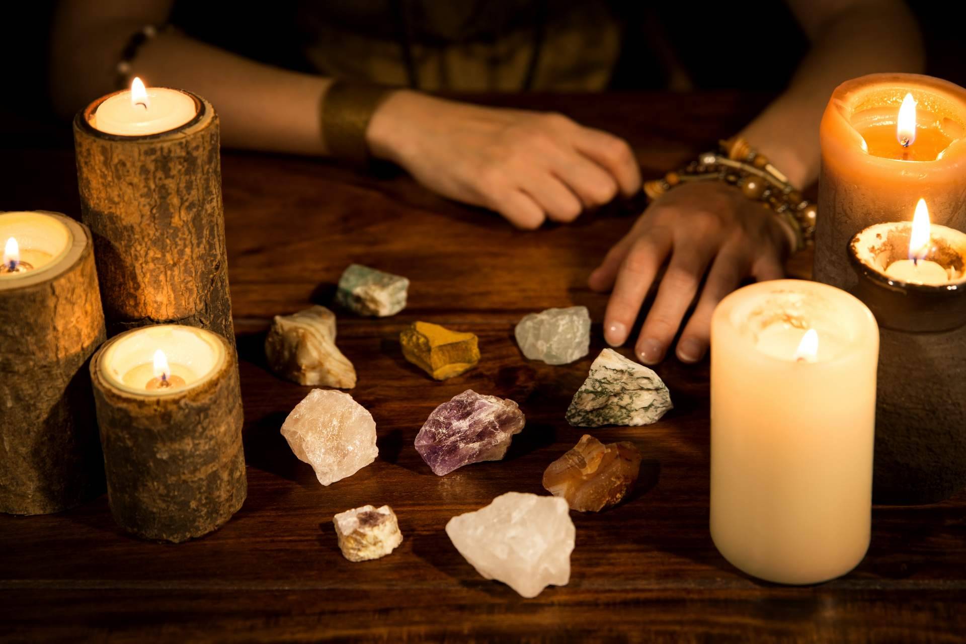 Manuela Moreno explica en qué consiste el tarot por chat y sus ventajas