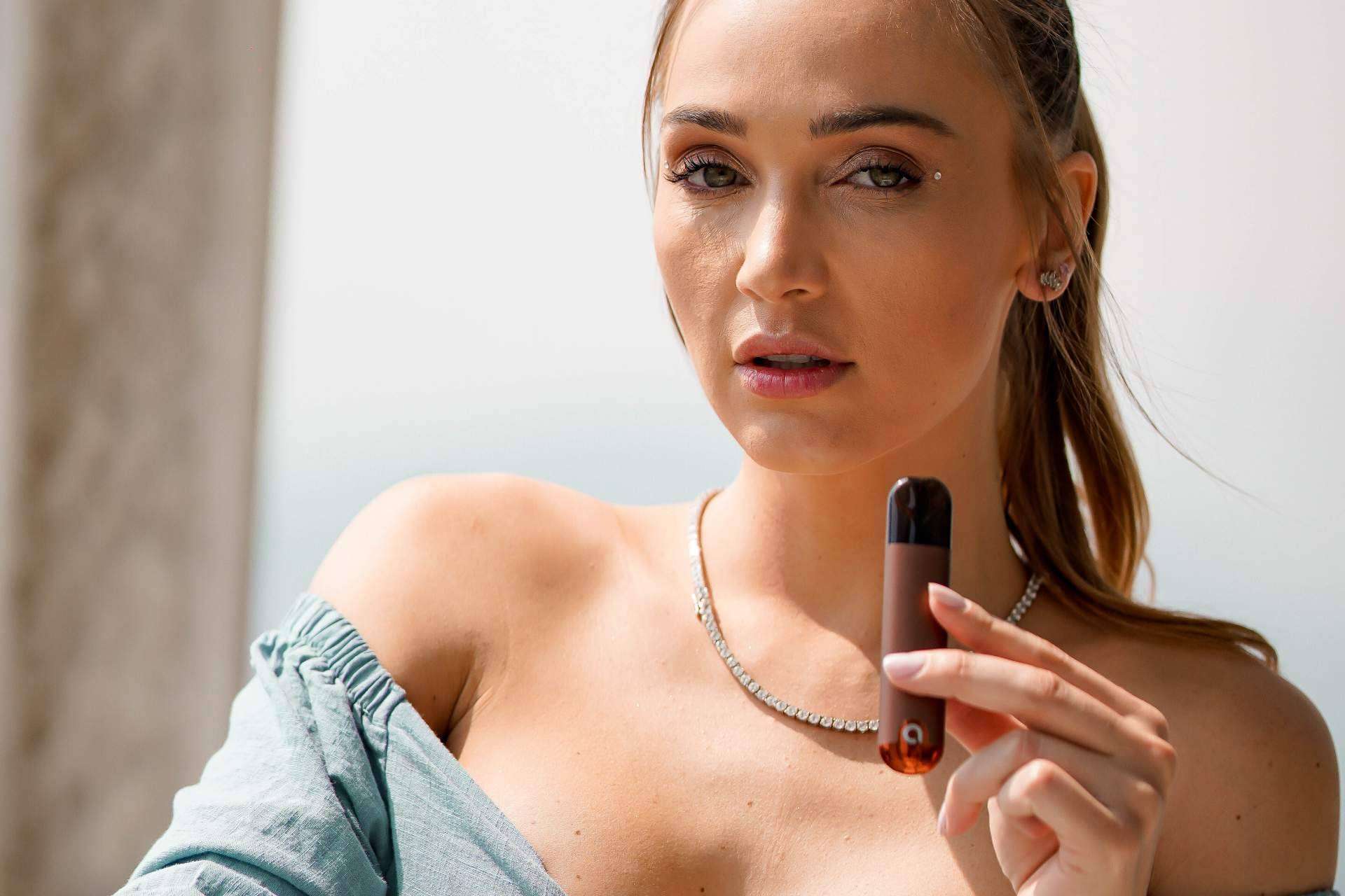 Ammo Vaper explica cómo son sus cigarrillos electrónicos