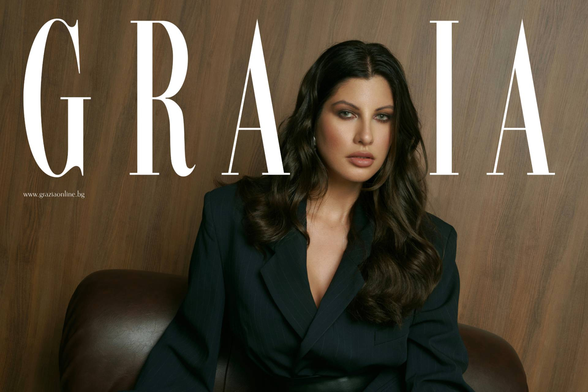Aria Walton protagoniza la portada de la Revista Grazia, destacando el éxito de Pure Skin IQ